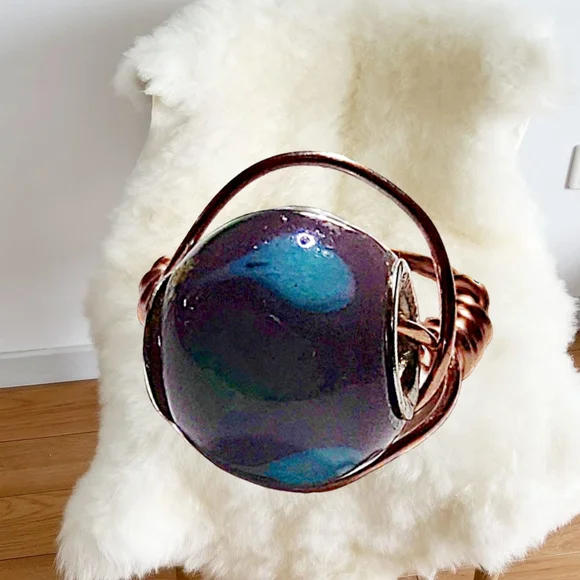 👣4/$20. Hand Wired Ring w/ Murano Glass Bead. Size 5 - Picture 6 of 9